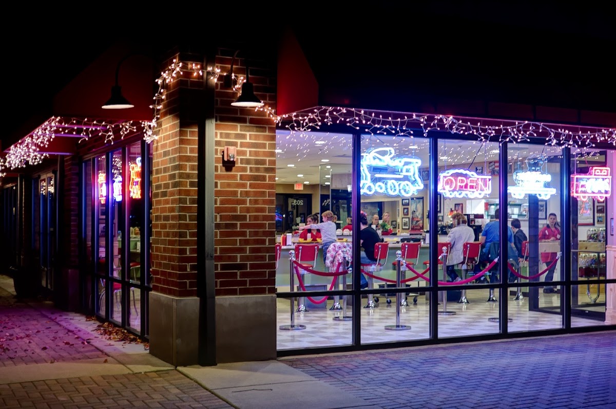 2Toots Train Whistle Grill-1